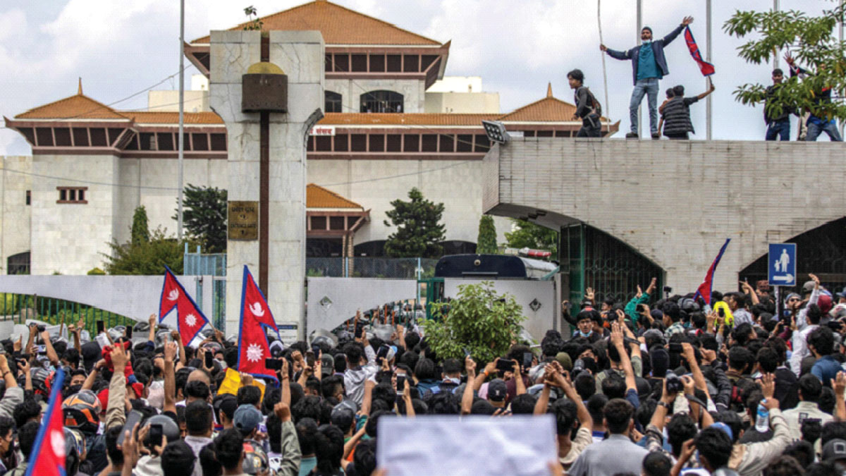 ভারতীয় কমিশন সফল, নেপোবেবি বিপ্লব অচল