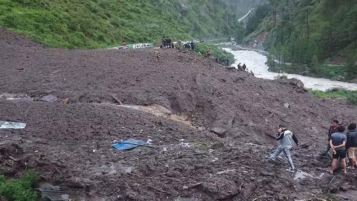 নেপালে বন্যা ও ভূমিধসে ৪৭ জনের মৃত্যু, নিখোঁজ বেশ কয়েকজন