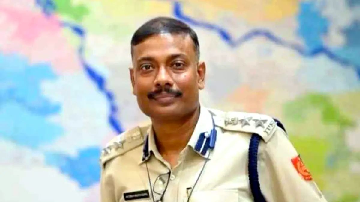 লাঠিচার্জ বিতর্ক: সরলেন কোচবিহারের পুলিশ সুপার দ্যুতিমান