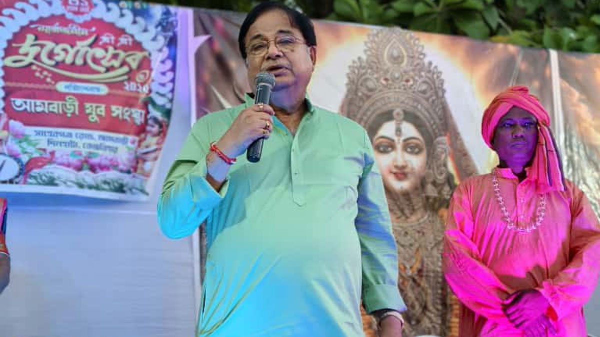 দিনহাটার ১২ হাজার পরিবারের কাছে বিজয়ার মিষ্টি পাঠাচ্ছেন উদয়ন