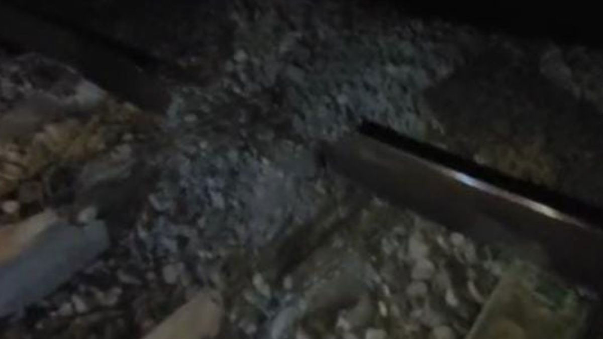 অসমে রেললাইনে আইইডি বিস্ফোরণ, ব্যাহত ট্রেন চলাচল