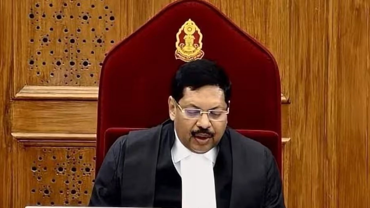 প্রধান বিচারপতিকে ‘জুতো’ ছোঁড়ার চেষ্টা, আদালত অবমাননায় সায় অ্যাটর্নি জেনারেলের