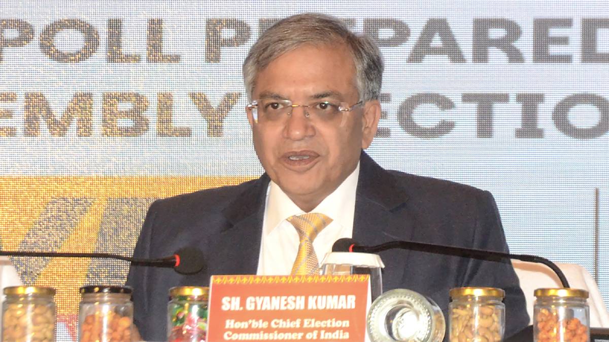 আজ রাতেই সব এনুমারেশন ফর্ম আপলোডের কঠোর নির্দেশ কমিশনের