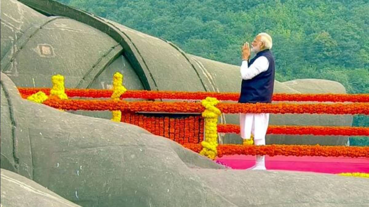 সর্দার বল্লভভাইয়ের ১৫০ তম জন্মবার্ষিকীতে কংগ্রেসকে একযোগে নিশানা মোদী-শাহের