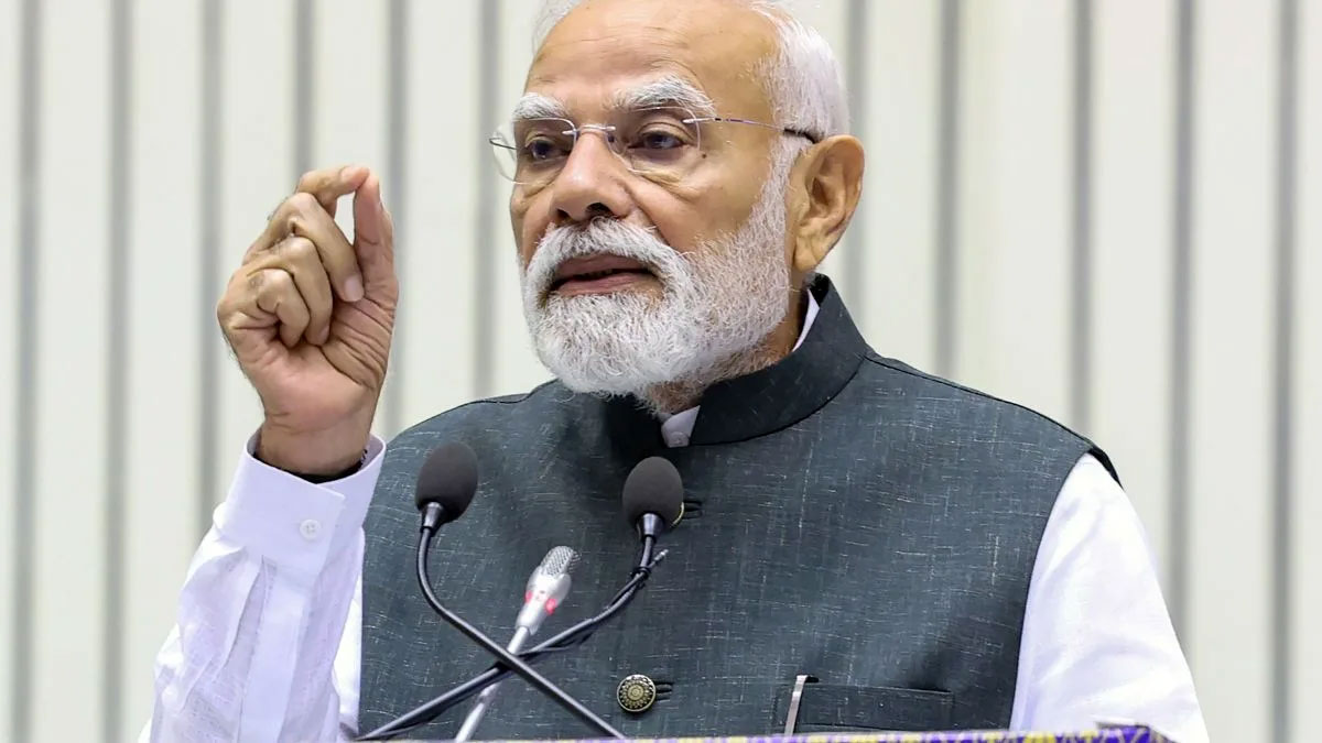 অভিযুক্তকে প্রশয় মোদীর