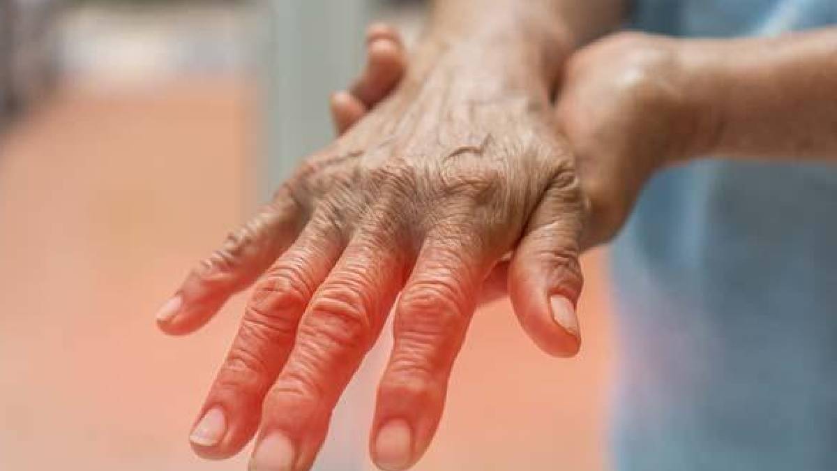 পেরিফেরাল নিউরোপ্যাথি কী, জেনে নিন চিহ্নিত করার উপায় এবং চিকিৎসা পদ্ধতি