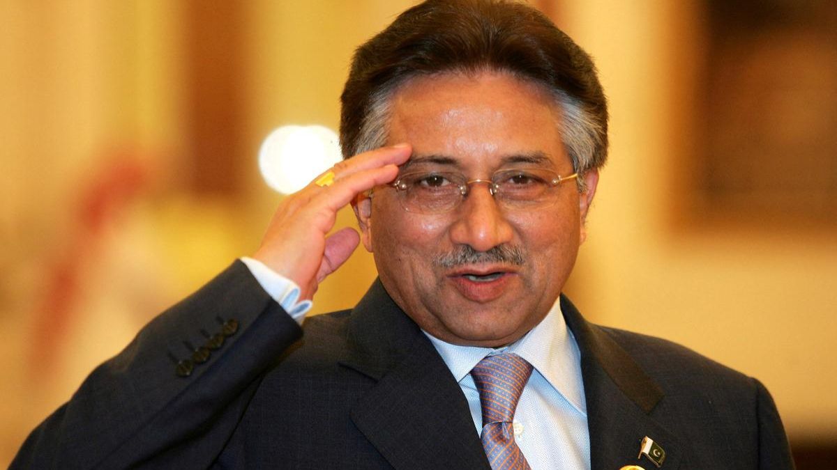 টাকার বিনিময়ে আমেরিকাকে পরমাণু শক্তি তুলে দিয়েছিলেন মুশারফ, দাবি প্রাক্তন সিআইএ-র