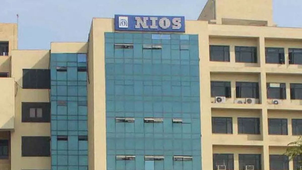 এনআইওএস বোর্ডের ৭০% পড়ুয়াই মাধ্যমিকে ফেল, তথ্যপ্রকাশ কেন্দ্রের