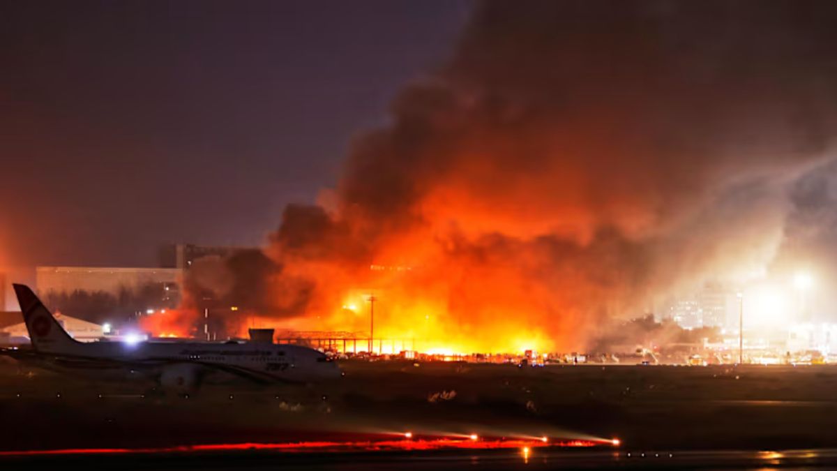 ঢাকা বিমানবন্দরে অগ্নিকাণ্ড, চরম ক্ষতিগ্রস্ত বাংলাদেশের পোশাক শিল্প