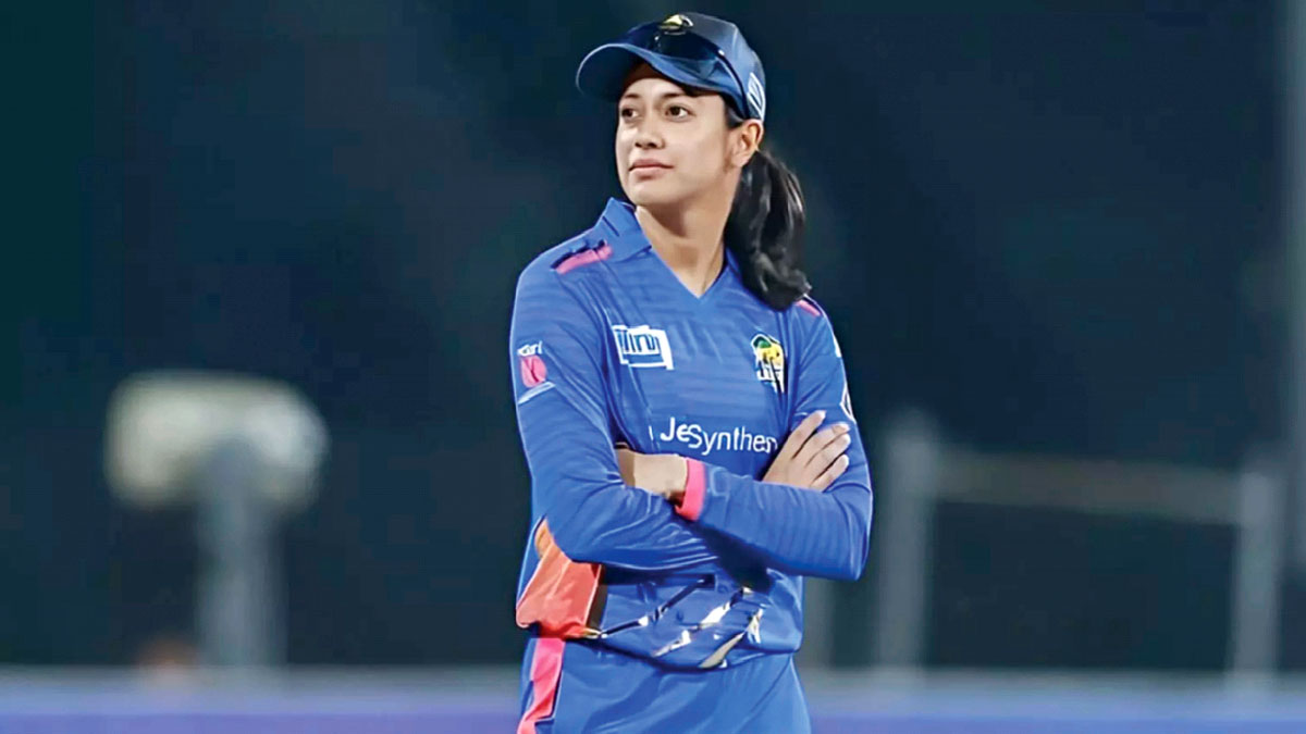 শীর্ষস্থান বজায় রাখলেন স্মৃতি মান্ধানা