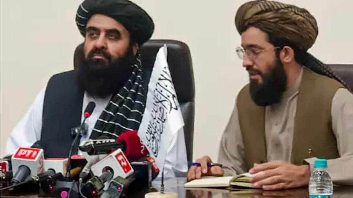 দিল্লিতে তালিবান বিদেশমন্ত্রীর সাংবাদিক বৈঠকে নিষেধ মহিলা সাংবাদিকরা! দায় অস্বীকার কেন্দ্রের