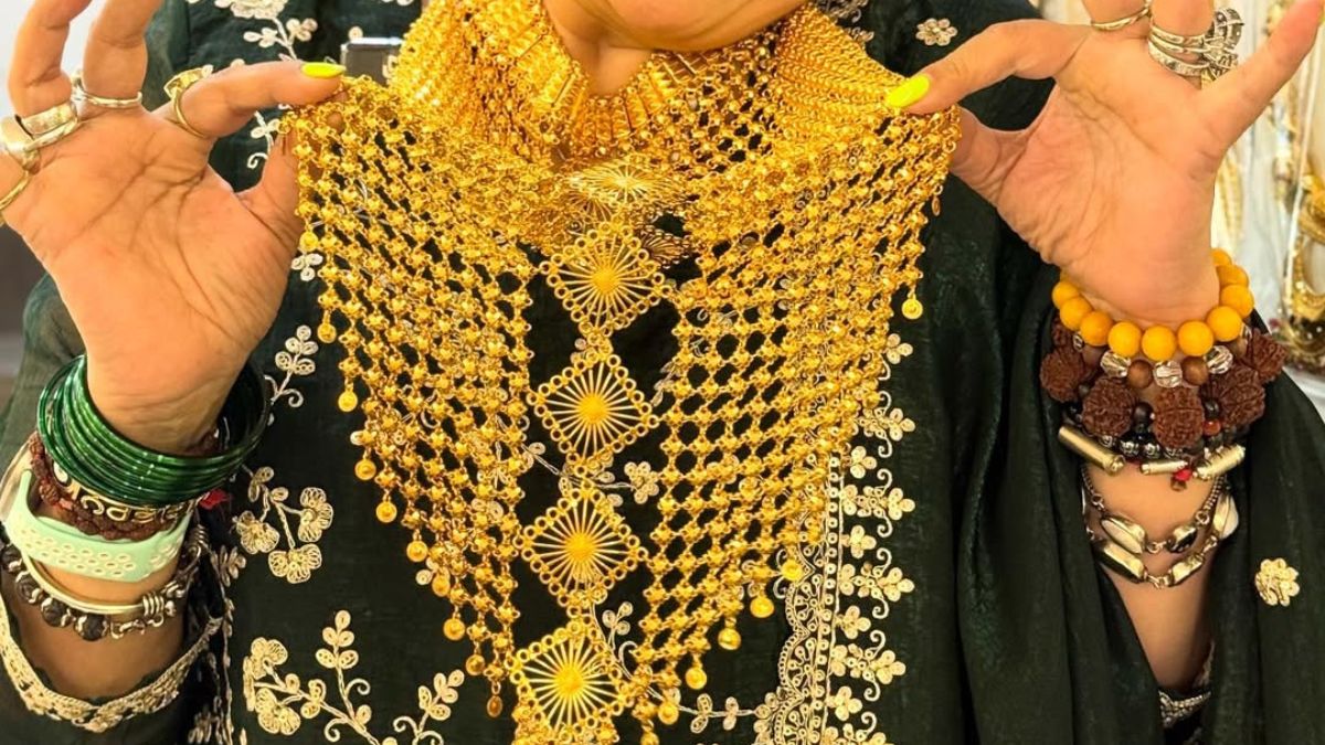 ধনতেরাসে সোনা-রুপো কিনবেন ভাবছেন? একটিবার দামটা জেনে নিন