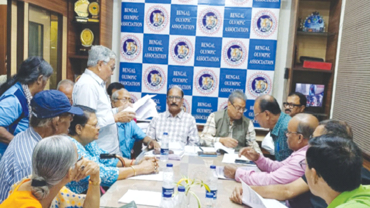 বিওএ-র প্রথম কার্যকরী সভায় হট্টগোল