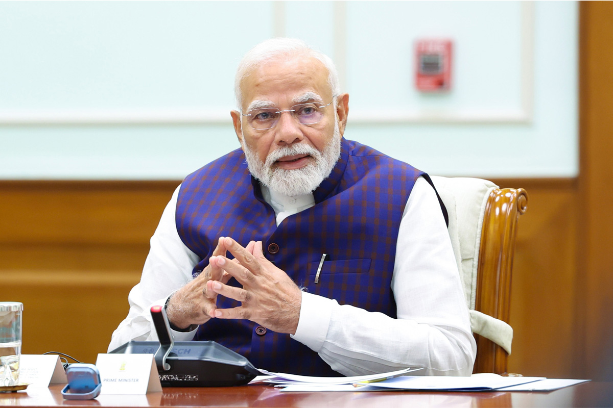 ডিসেম্বরে বঙ্গসফরে মোদী, জনসভা ও পাঁচ রথযাত্রার পরিকল্পনা