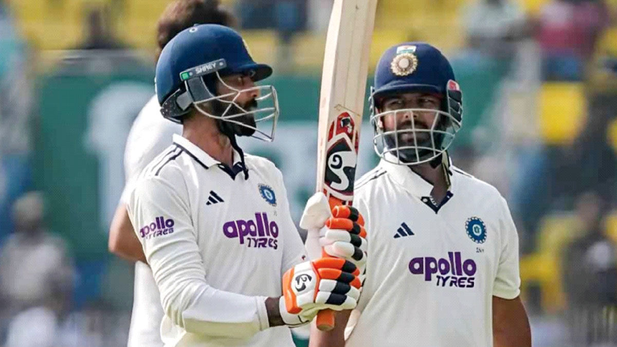 দক্ষিণ আফ্রিকা কৌশলে ম্যাচ ছিনিয়ে নেওয়ার অঙ্ক কষছে