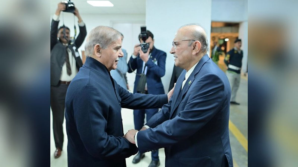 ফিল্ড মার্শাল মুনিরকে দেওয়া হল সেনা সর্বাধিনায়কের পদ