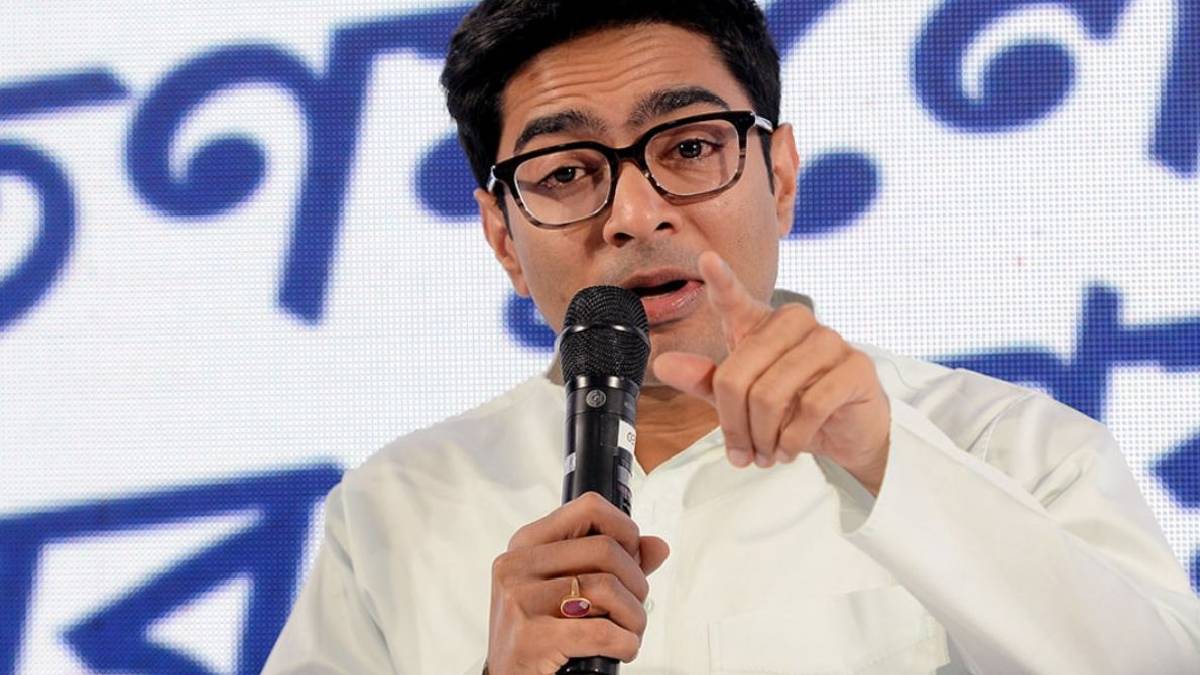 এসআইআর আতঙ্কে বিশেষ কমিটি গঠন অভিষেকের, মৃতদের পরিবারকে আর্থিক সহায়তা