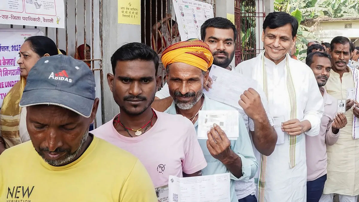 হাতের মুঠোয় কমিশন