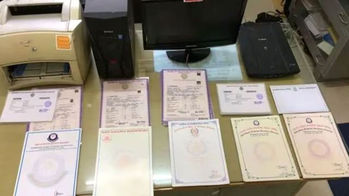 ভুয়ো ডিগ্রি বিক্রির বড় চক্রের বিরুদ্ধে ইডি’র আভিযান