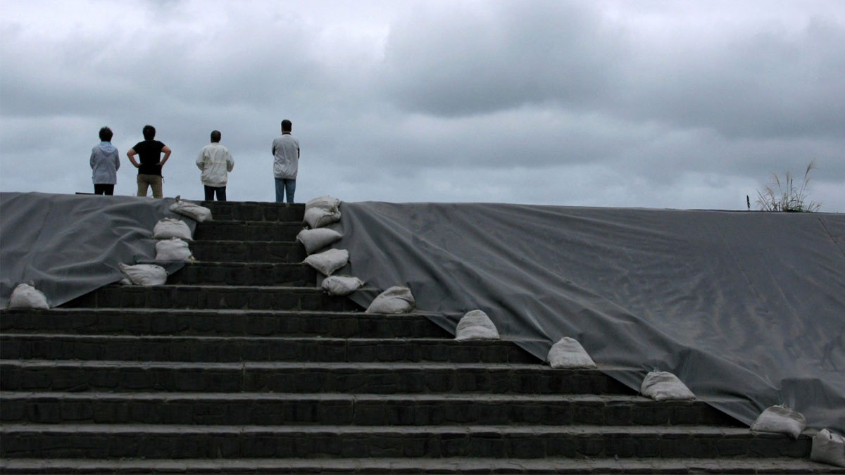 জাপানের ইওয়াতে উপকূলে তীব্র ভূমিকম্পে সুনামি সতর্কতা