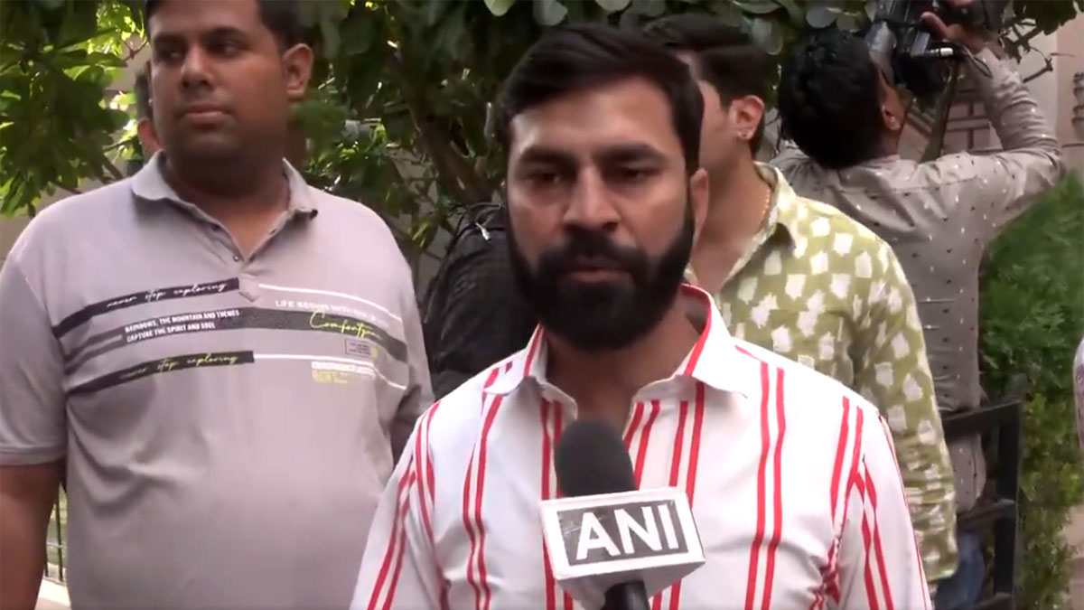 জয়পুরে স্কুলের ছাদ থেকে পড়ে স্কুলছাত্রীর মর্মান্তিক মৃত্যু