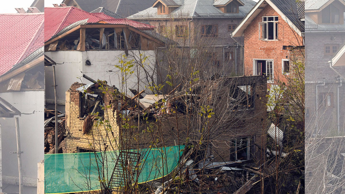 নওগাম পুলিশ স্টেশনে ভয়াবহ বিস্ফোরণ অত্যন্ত হৃদয়বিদারক ও উদ্বেগজনক বললেন রাহুল গান্ধী