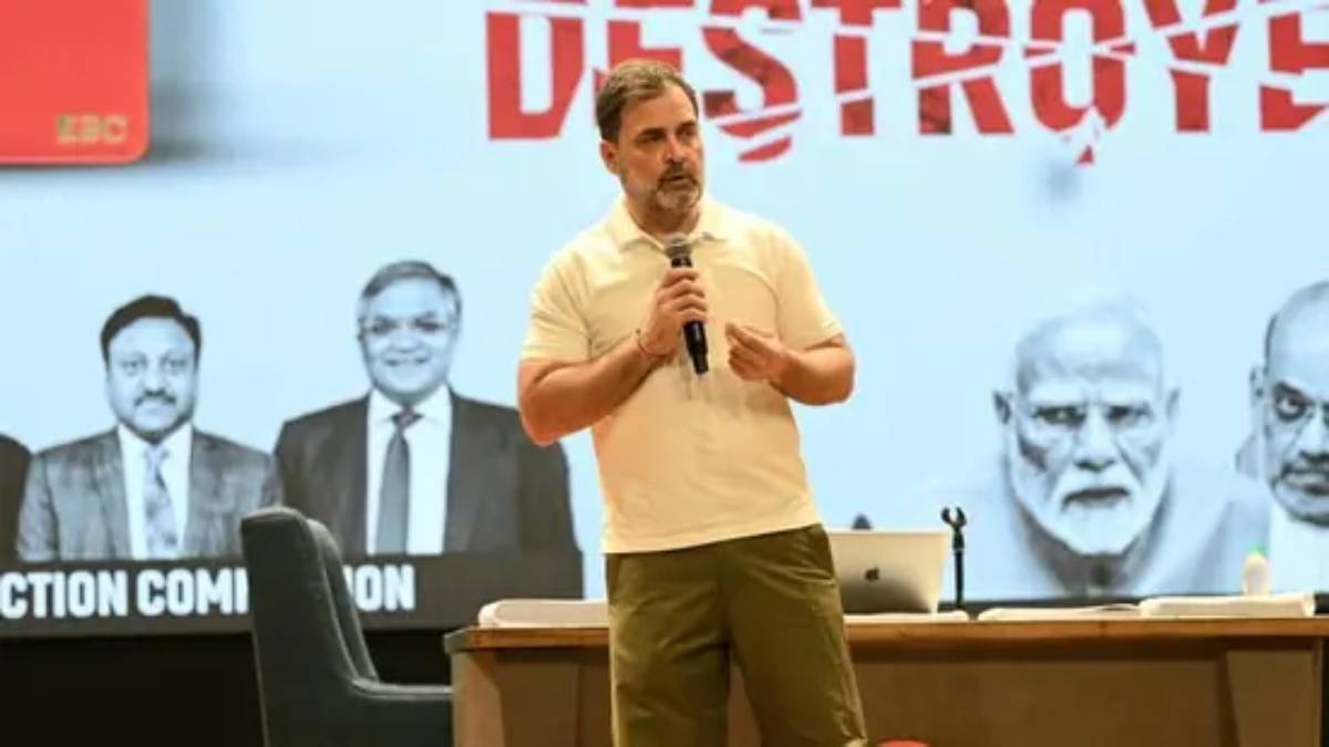 এসআইআর-এর প্রধান কাজ ভোট চুরিকে আড়াল করা, ফের অভিযোগ রাহুলের