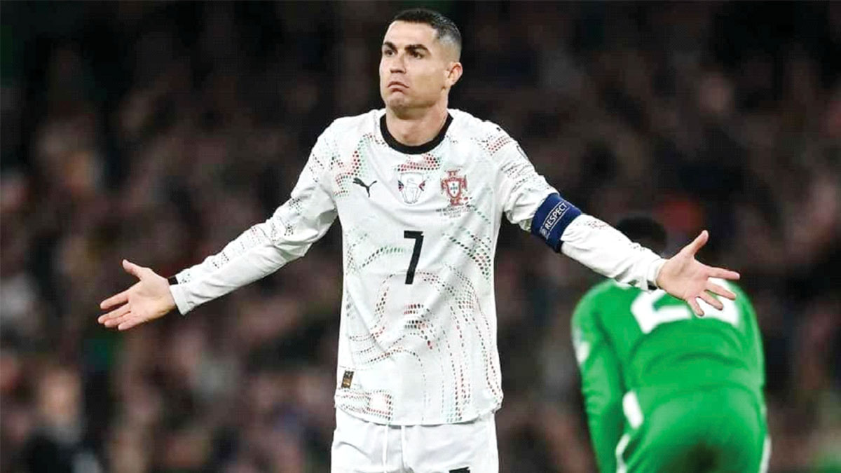 রোনাল্ডোকে লাল কার্ড বিশ্বকাপে অনিশ্চিত পর্তুগাল