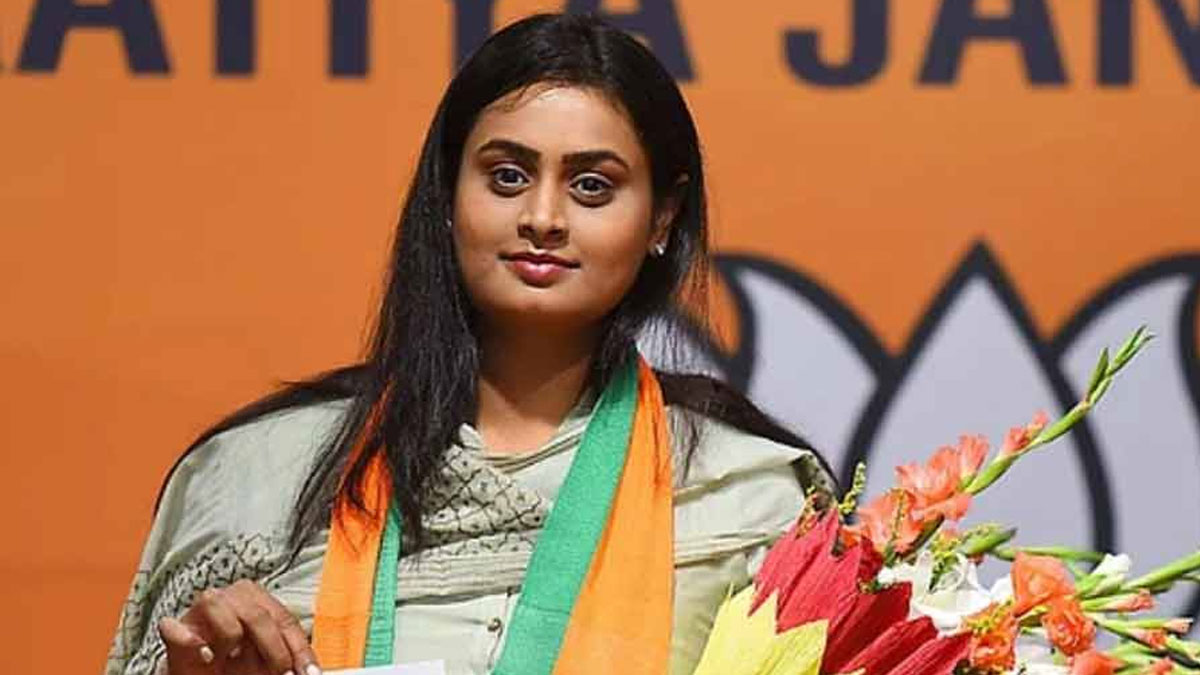 নীতীশের দশম ইনিংসে মন্ত্রিসভার গুরুত্বপূর্ণ দায়িত্ব পেলেন শ্রেয়সী সিংহ