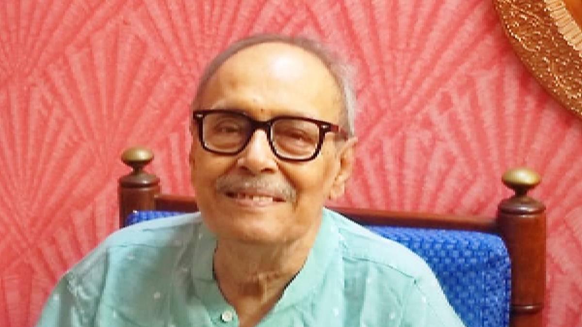 ৯০ পেরোলেন সাহিত্যিক শীর্ষেন্দু মুখোপাধ্যায়