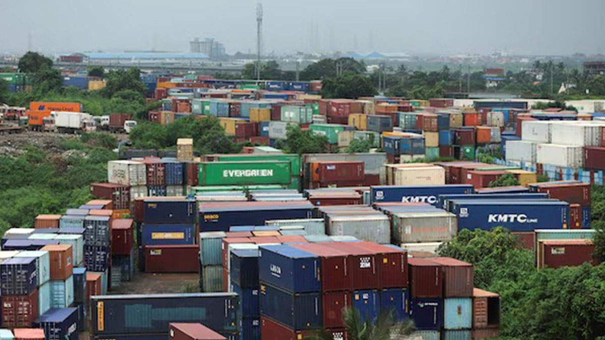 ইরান ও মধ্য এশিয়া দিয়ে রপ্তানি বাড়াচ্ছে আফগানিস্তান