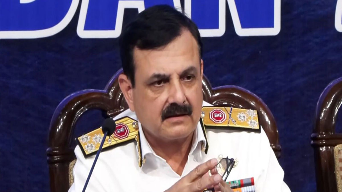 পাকিস্তানকে সাবমেরিন দিচ্ছে চিন, কড়া নজর রাখছে ভারতীয় নৌসেনা