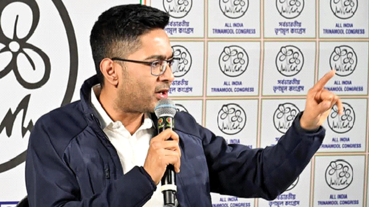 ‘সন্দেহভাজন ১ কোটি ৩৬ লক্ষের তালিকা চাই’, হুঁশিয়ারি অভিষেকের