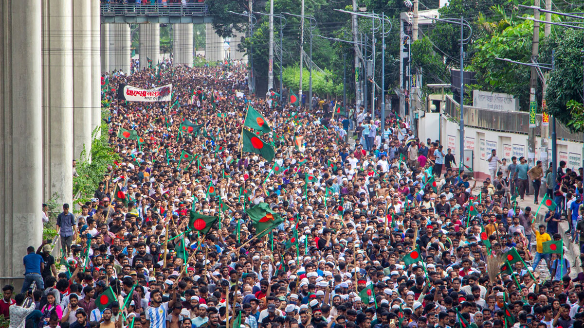 তারেক রহমানের প্রত্যাবর্তনের পরই জামাতের দিকে ঝোঁক এনসিপির?
