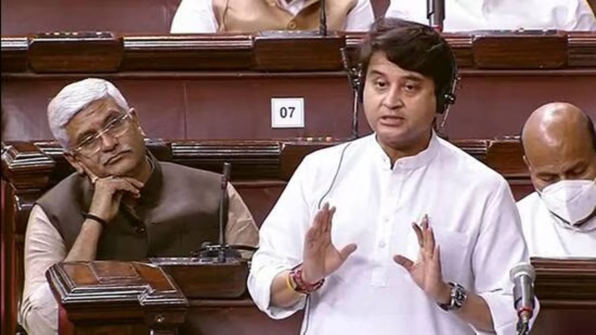 ‘সঞ্চার সাথী’ অ্যাপ নিয়ে পিছু হটল কেন্দ্র, বাধ্যতা মূলক নয় বলে জানাল যোগাযোগমন্ত্রী