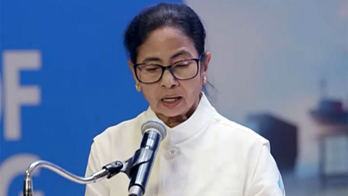 বিশ্বকে পথ দেখাবে বাংলা, ভুয়ো প্রচারে রাজ্যের সম্মান নষ্ট করা যাবে না: মমতা