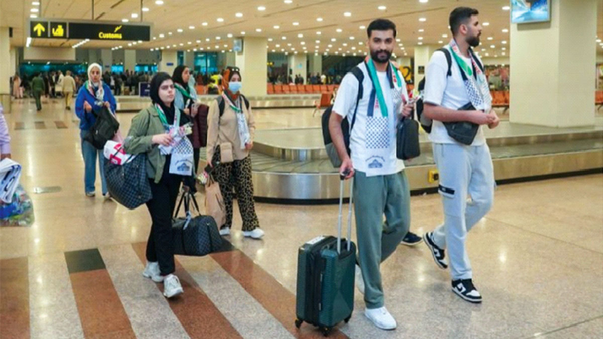 ডাক্তার, ইঞ্জিনিয়ার, অ্যাকাউন্ট্যান্টদের দেশ ছাড়ার স্রোতে নাজেহাল পাকিস্তান