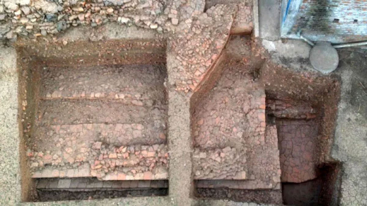 বীরভূমের মাটির নীচে লুকিয়ে থাকা হাজার বছরের বিস্ময়