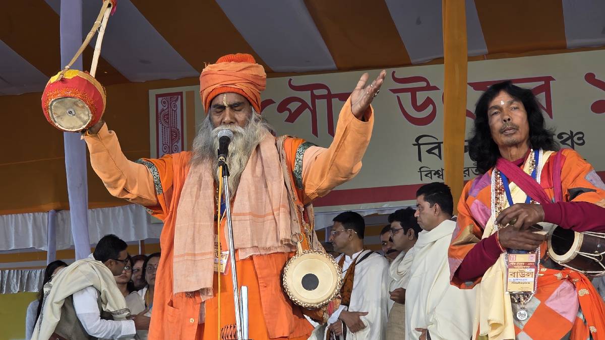 শান্তিনিকেতনে শুরু ঐতিহ্যবাহী পৌষমেলা, চলবে ২৮ ডিসেম্বর পর্যন্ত