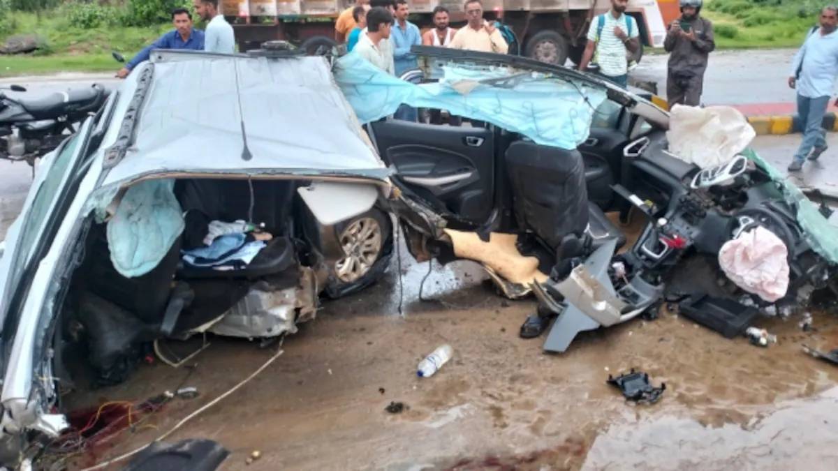 রাজস্থানের জয়পুর–বিকানের জাতীয় সড়কে দুর্ঘটনা, মৃত ৩