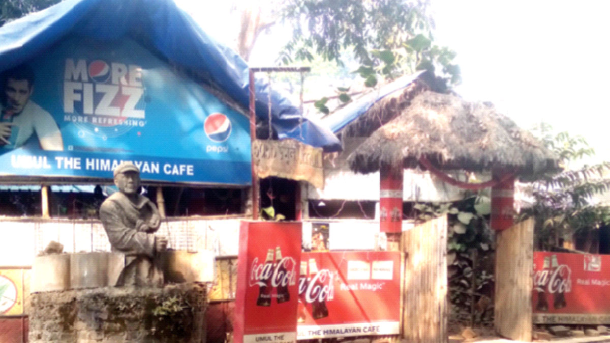 মদ্যপদের রাতের তাণ্ডবে আতঙ্ক শান্তিনিকেতনে