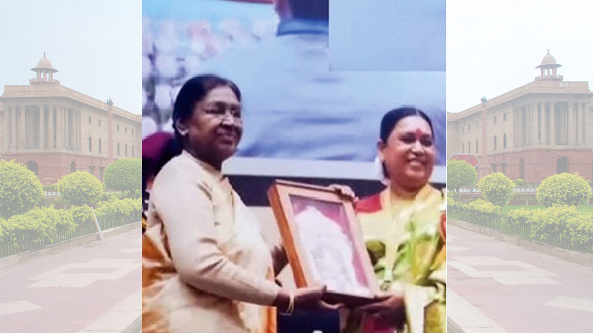 জাতীয় পুরস্কার পেলেন পিংলার নয়াগ্রামের শিল্পী স্বর্ণ চিত্রকর