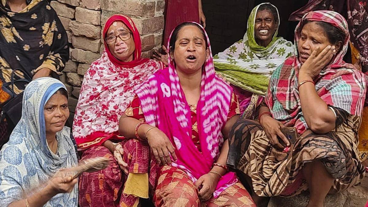 কালীগঞ্জের নিহত তমন্নার মায়ের আত্মহত্যার চেষ্টা!