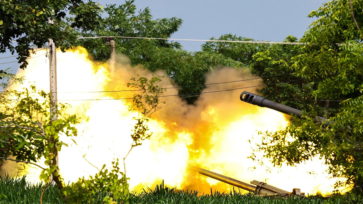 কম্বোডিয়ার বিরুদ্ধে সামরিক অভিযান অব্যাহত রাখল থাইল্যান্ডের