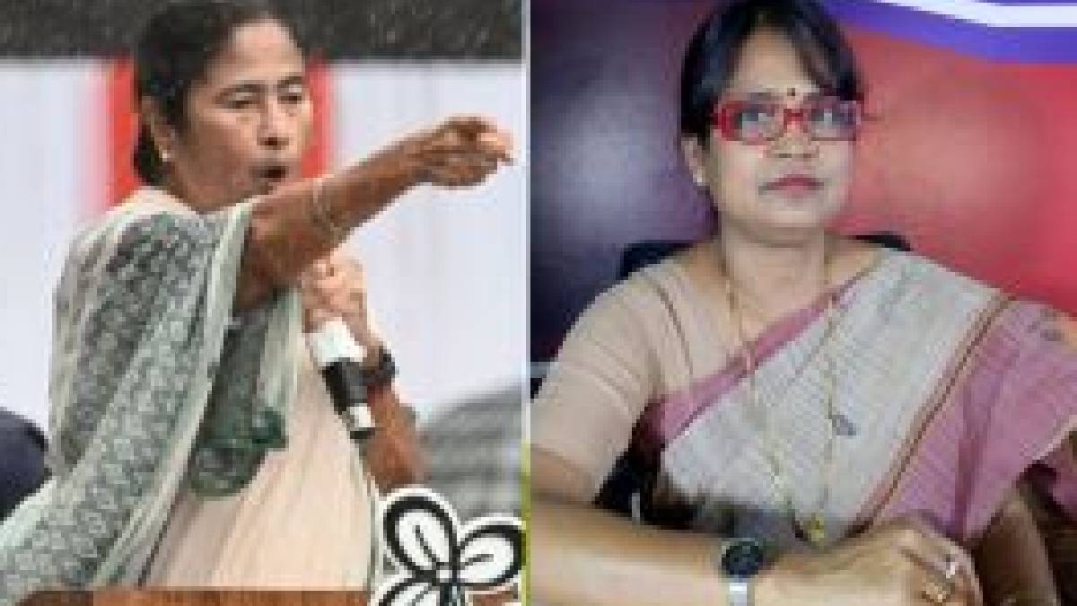 ফেসবুকে ‘চোর’ লিখে ইস্তফা দিলেন মুর্শিদাবাদের জেলা পরিষদের সদস্য শাহনাজ বেগম