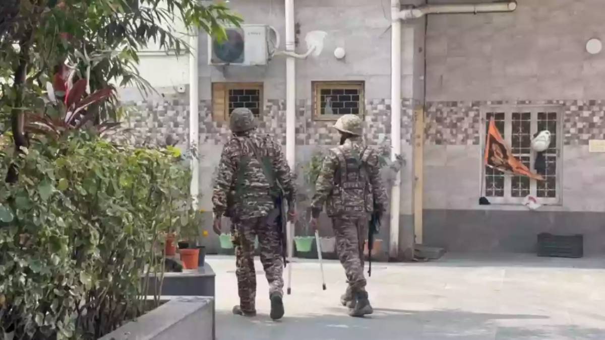 কলকাতার ৭ জায়গায় ইডি হানা, জিএসটি প্রতারণা মামলায় তল্লাশি