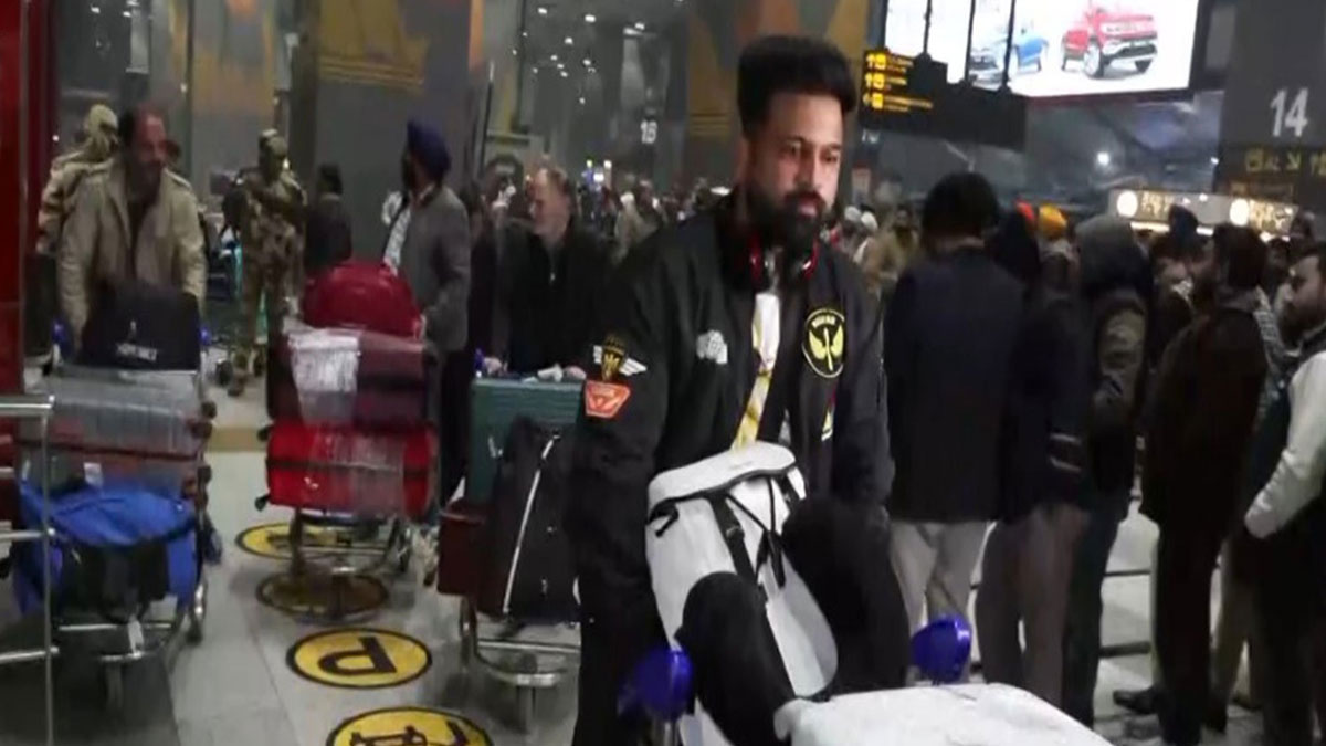 ইরানে অশান্তির আবহে দেশে ফিরলেন ভারতীয়রা, সরকারের সহযোগিতায় স্বস্তি