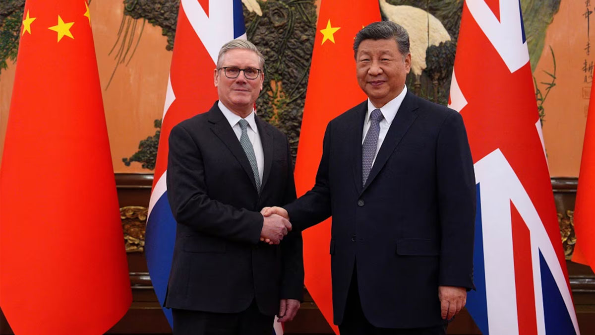 শি-স্টার্মার দীর্ঘ বৈঠক, ‘খুবই বিপজ্জনক’ সতর্কবার্তা ট্রাম্পের 