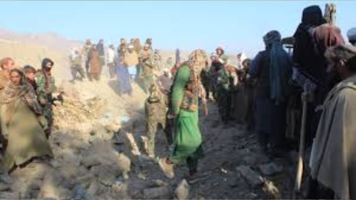 পাকিস্তান-আফগান সীমান্তে সংঘর্ষ তীব্র, পাকিস্তানকে সমর্থন ট্রাম্পের