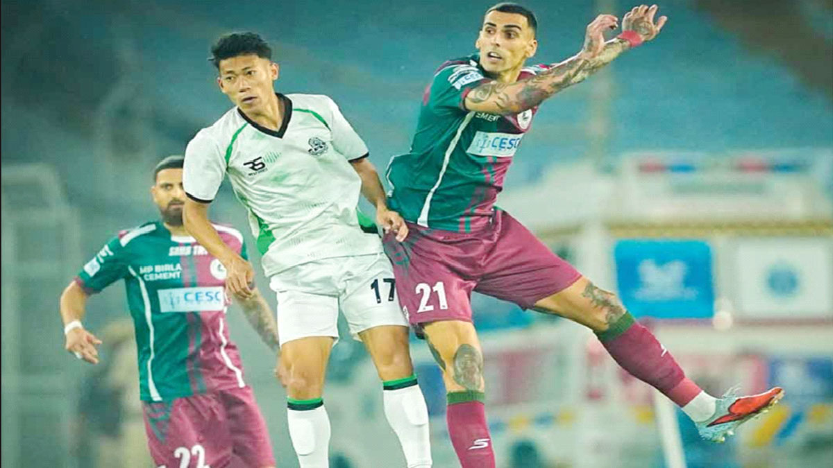 জয়ের হ্যাটট্রিকে মোহনবাগান